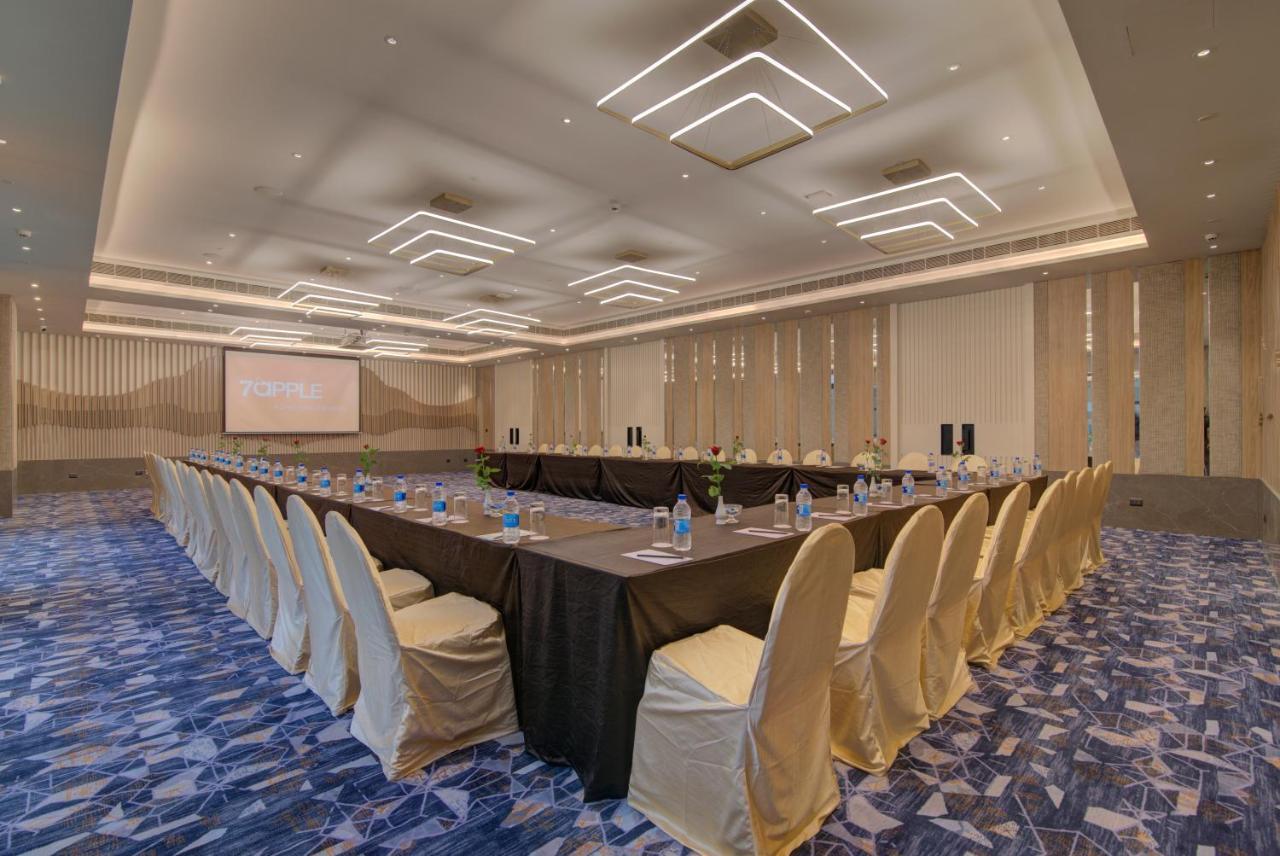 7 Apple Hotel 纳西克 外观 照片