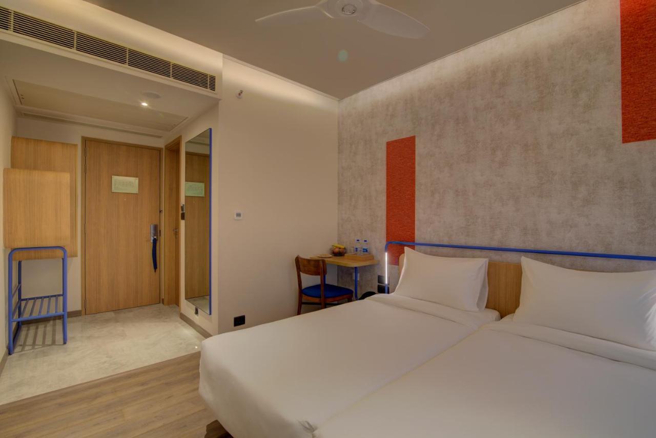 7 Apple Hotel 纳西克 外观 照片